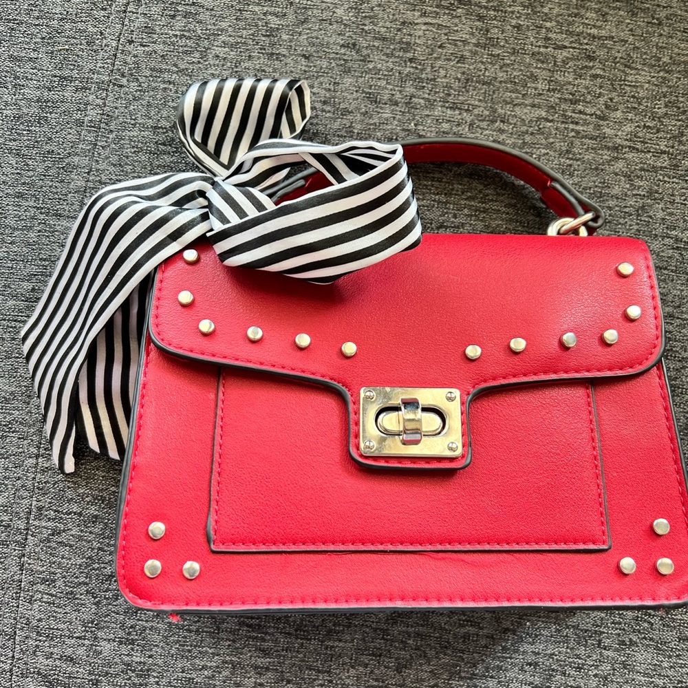 STRADIVARIUS red hand bag